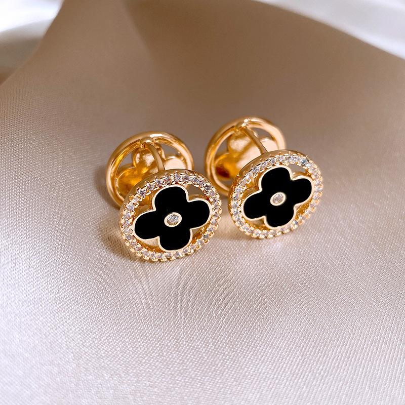 Black Enamel Oil Drop Butterfly Earrings Retro Versatile High-end Stud Earrings Niche Earrings Women