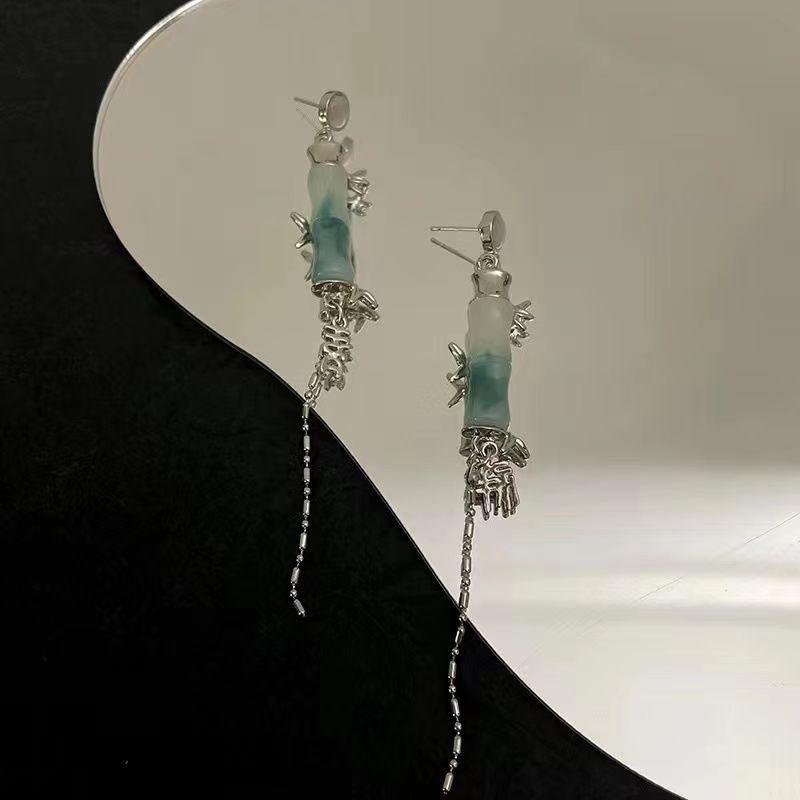 S925 Silver Bamboo Tassel Earrings: Women's Niche 2023 Trendy Studs