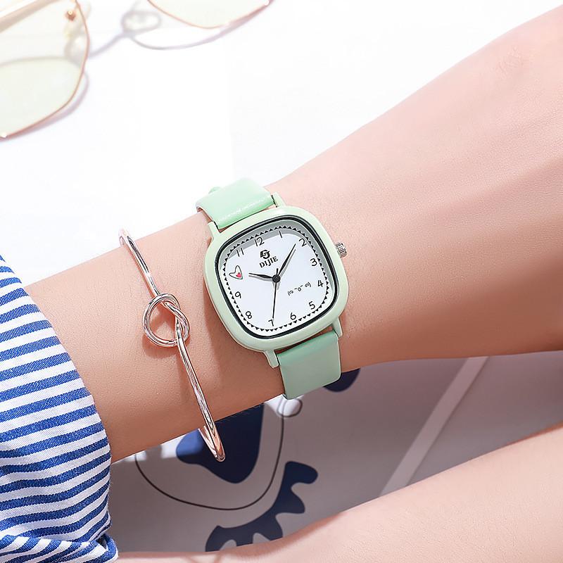 Student Fashion Square Heart Quartz Watch For High School Exams With Leather Strap