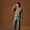 EDWARDMAX Two-Pocket Round Neck (Brown)
