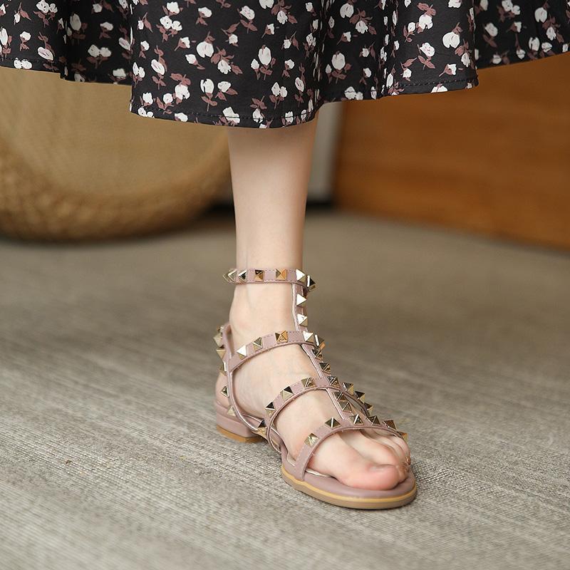 Fashion Women's New Spring/Summer Round Head Genuine Leather Cowhide Metal Rivet Low Heel Large Open Toe Roman Sandals
