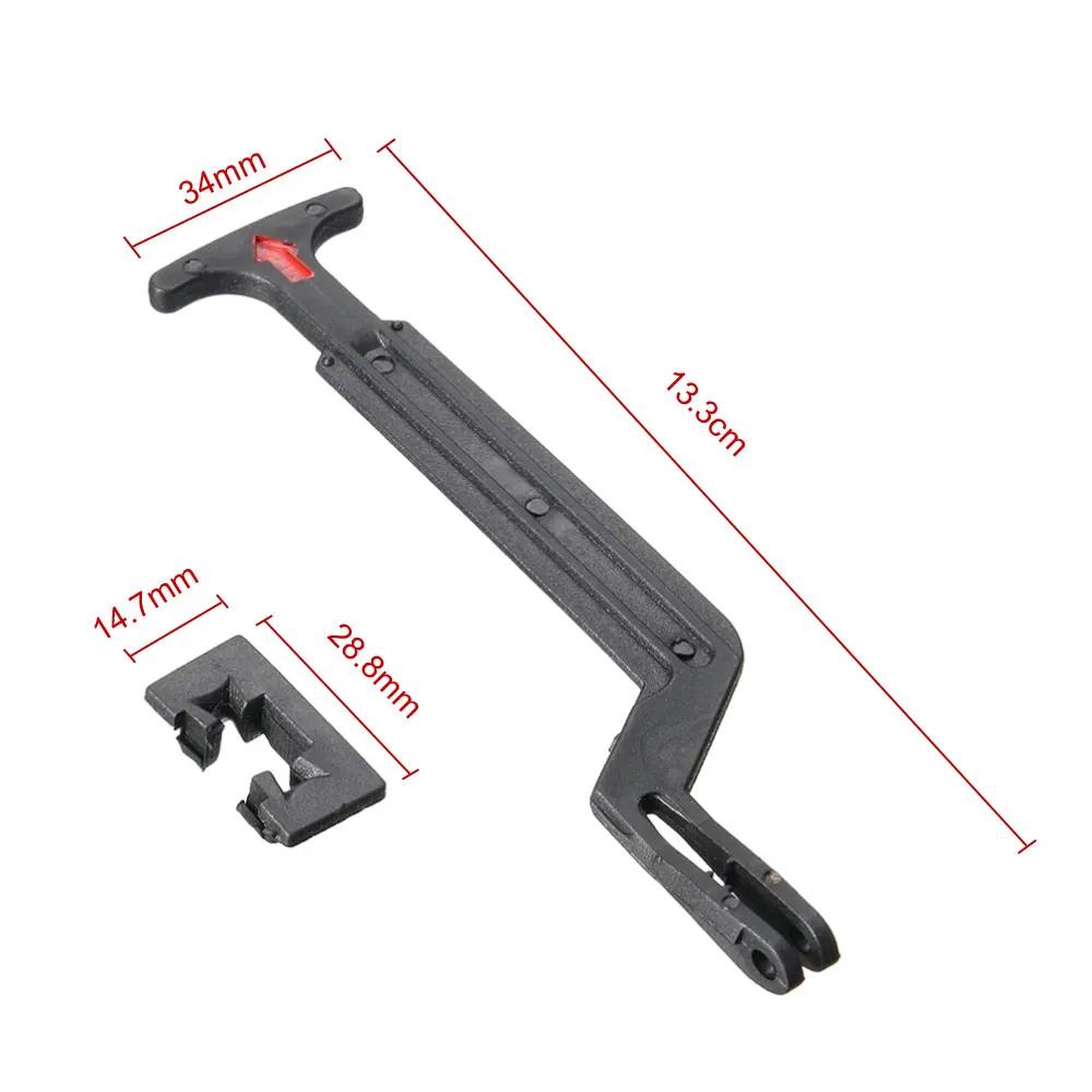 Plastic Capotă Eliberare Capotă Tijă Blocare Zăvor Mânere Negre Clipsuri Produse Auto 3B0823593 pentru Volkswage Passat B5 / B5.5 1998-2004