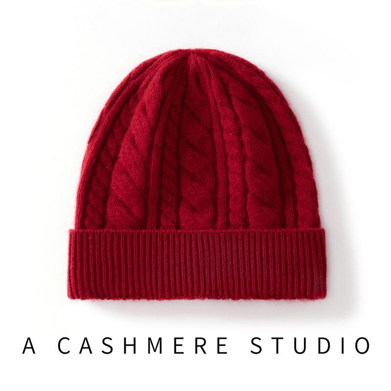 Cashmere hat knitted hat autumn and winter new thickened twist women's hat twisted cold hat simple warm hat factory
