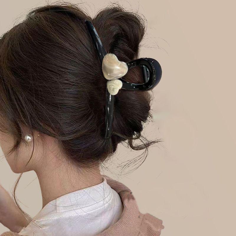 Elegant Large Hair Claw Clip for Thick Hair - High-End Korean Updo Shark Clip