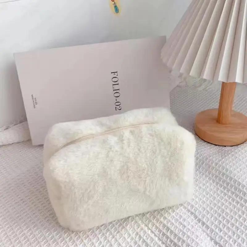 Cute Plush Makeup Bag For Women Portable Travel Small Cosmetic Bags Solid Color Zipper Toiletry Bag Washing Pouch Storage Bags