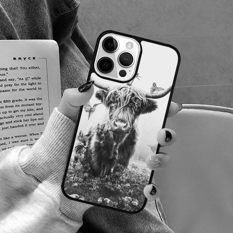 Cute Highland Cow Phone Case for iPhone 17 Air 16 16e 15 Plus for Apple 13 11 12 14 Pro Max Cover coque Shell