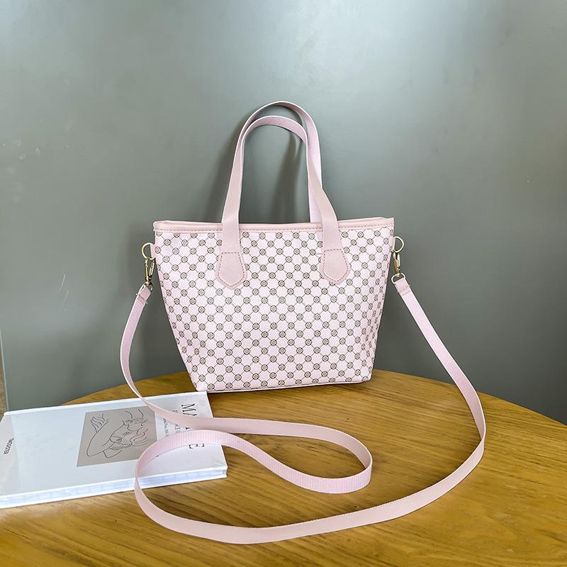 Women's bag spring and summer new shoulder bag bucket bag polka dot printing portable messenger bag one piece