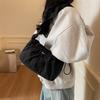 Winter New Niche Designer Bag Women's Pleated Armpit Bag Women's Cloud Bag Leisure Bag Single Shoulder Simple Bag