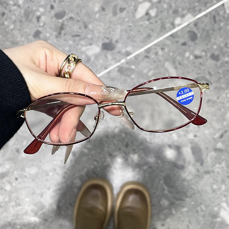 

New Fashion Metal Frame Reading Glasses Women S Presbyopia Glasses Enlarged High-Definition Anti Blue Light Glasses+1.0 To+4.0 1.0