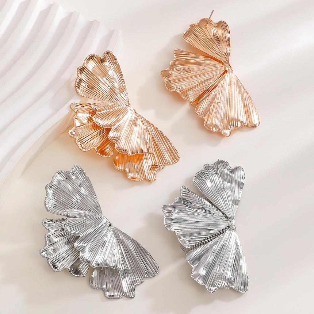 Fashion Minimalist Punk Style Alloy Ginkgo Leaf Folded Flower Earrings For Women