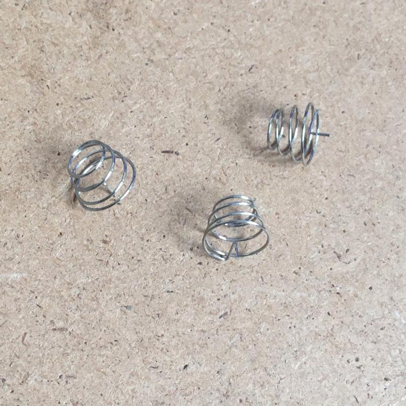 10pcs 0.4x6x9x5mm Stainless steel battery spring conical coil spring conical sprial compression spring double conical spring 0.4x6x9x5mm