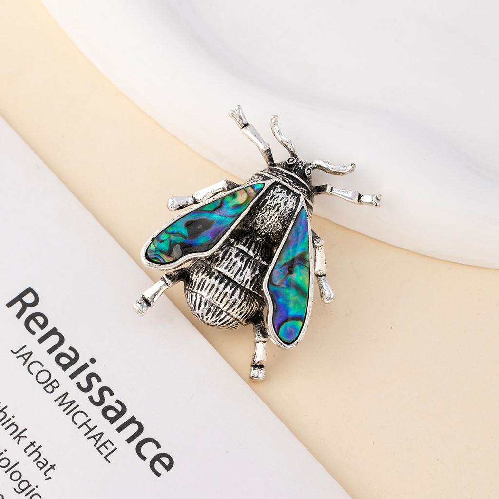 Animal Shell Brooch Pin With Twoway Wear For Women And Men