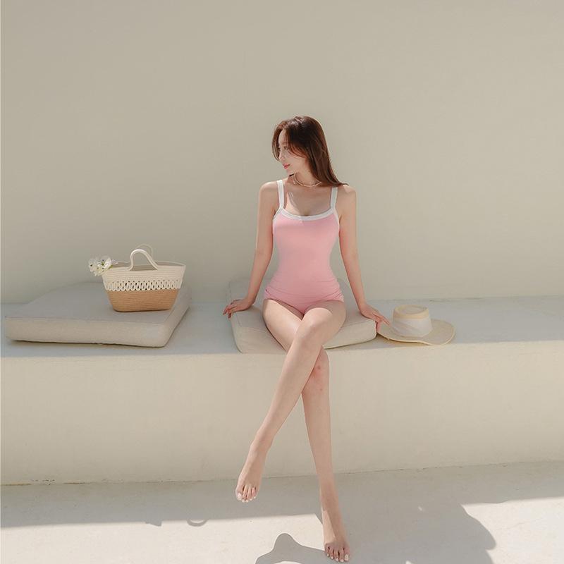 Source 1011 new one-piece swimsuit women's solid color thin back sexy triangle racing Korean version swimsuit