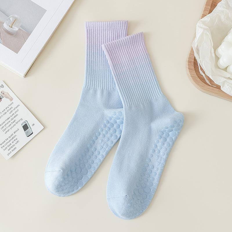 

Yoga Socks for Women, Summer Thin Mid-calf Socks, Professional Fitness Pilates Sports, Anti-slip Socks for Shark Pants 1 pair фиолетовый