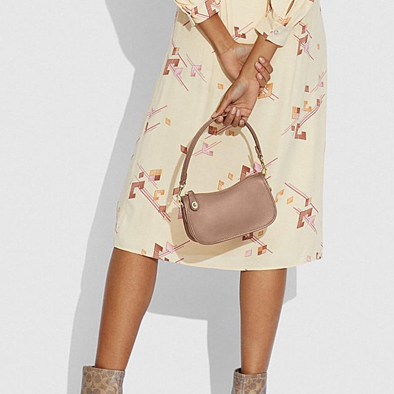 Coach Swinger 20 Solid Color Zipper Closure Leather Underarm Bag Mahjong Bag Tote Bag Shoulder Bag Small Women Bags Light-Brown C2643-B4NA