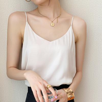 Sexy Strap Crop Top Frauen Neckholder V-ausschnitt Basic Weiß Schwarz Cami Ärmellose Satin Rohr Tank Tops Frauen Sommer Y2K leibchen
