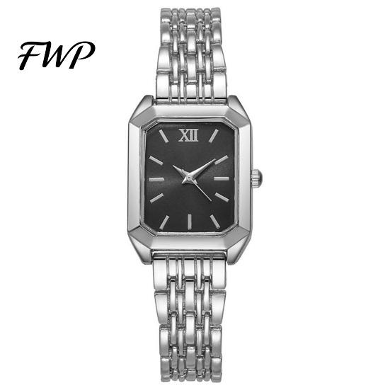 Modern Minimalist Watch Ladies Light Luxury Style Square Dial Steel Elegant Women Wristwatch Strap Embellishment for Office Party Date Night Quartz