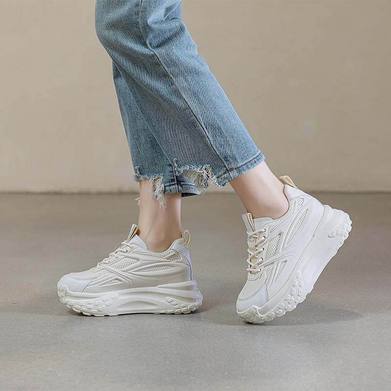 Lightweight women's spring new soft-soled casual shoes, small white shoes, thick-soled inner height-increasing women's shoes