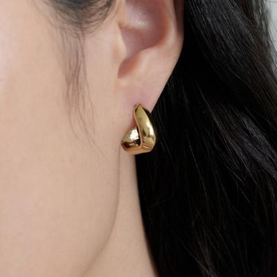 Byweekend Triangle Earring