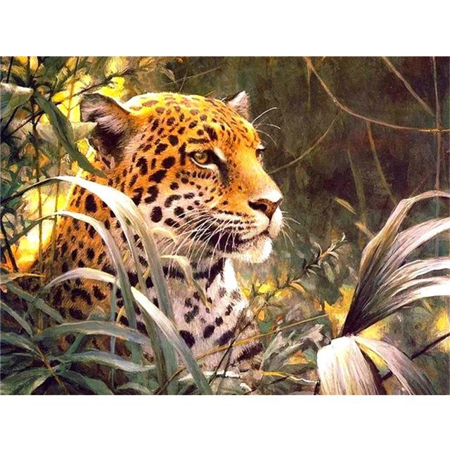 5D DIY Diamantmaleri Leopard Rhinestone Kunstbilde Full Rund Diamantbroderi Dyrebilde Mosaikkdekorasjonssett