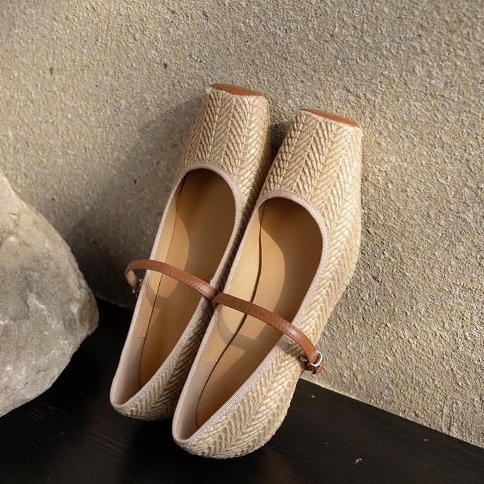 

French thick-heeled woven single shoes women s flat-soled versatile one-button leather Mary Jane shoes fairy style square head single shoes 39