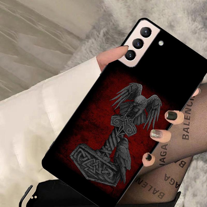 Viking Ragnar Lodbrok Valhalla Odin Ravens Phone Case For Samsung Galaxy S21 Ultra S20 FE Note 20 S8 S9 S10 Plus S22 Ultra Cover
