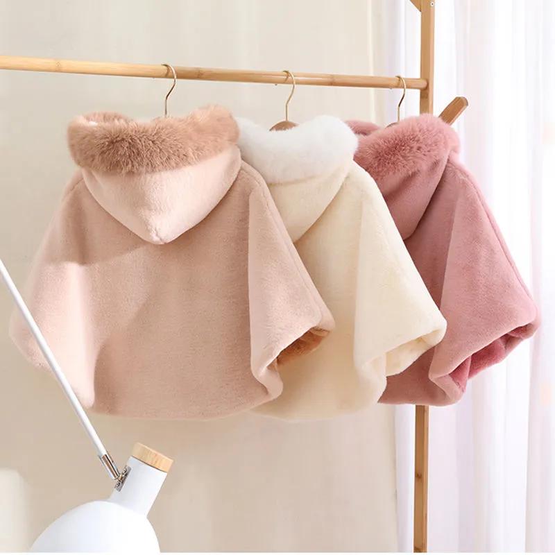 Meisjes Herfst en Winter Effen Kleur Eén Knop Mantel Cape voor Kleine en Middelgrote Kinderen Oudejaarsavond Kleding