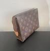 [Pre-Owned] Poche Toilette 19 Classic Monogram Versatile Portable Canvas Toiletry Bag Clutch - Very Good #4QWCT9