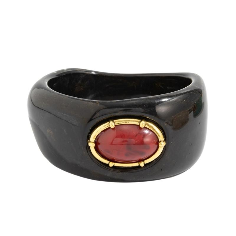

Stylish Versatile Resin Bracelet Curved Irregular Lightweight Daily Wear Wide Cuff Bangle Aesthetic Jewelry чорний