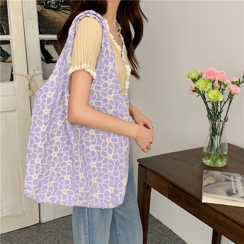 

Three-dimensional embroidered flower canvas bag trendy shoulder armpit bag college student shopping cloth bag