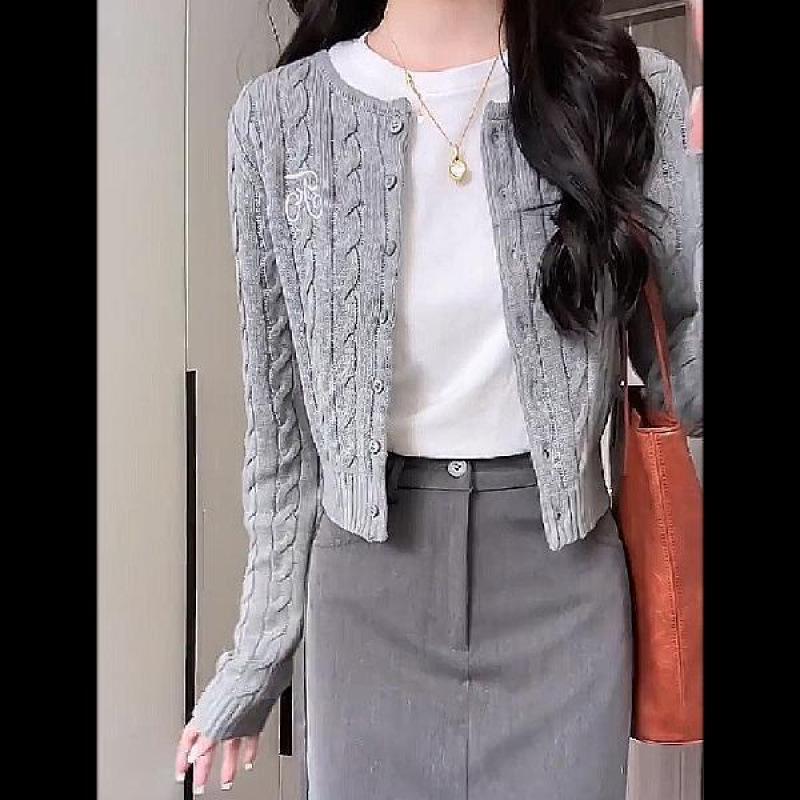 

Женский трикотажный кардиган, топ и юбка в стиле колледж, осень 2024 S (Recommended 80-100 lbs)