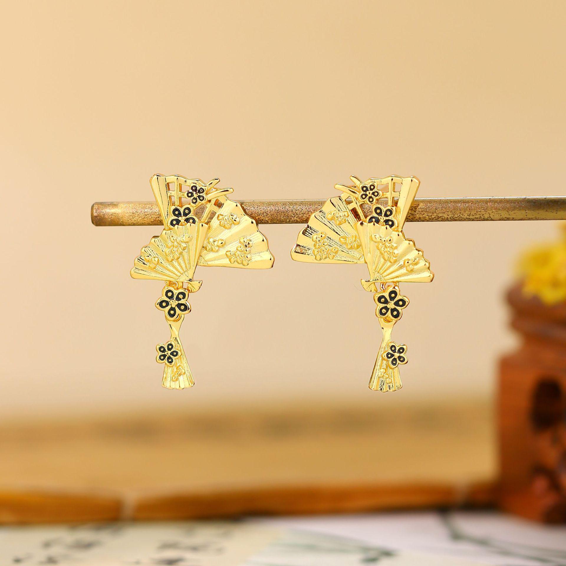 925 Silver Needle Gold-Plated Fan Flower Earrings - Elegant Chinese Style Niche Design for Girls Gold Plated