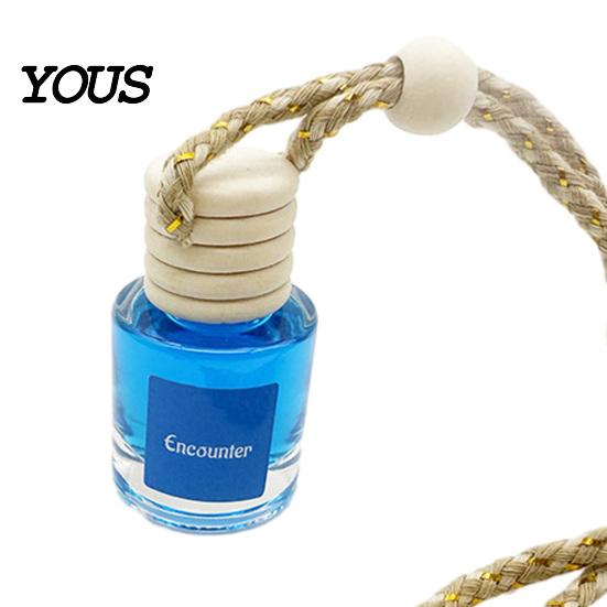 Compact Car Air Diffuser Hanging Aromatherapy, Glass Bottle with Volatile Wooden Stopper Diffuser, Portable Perfume Essential Oil Freshener