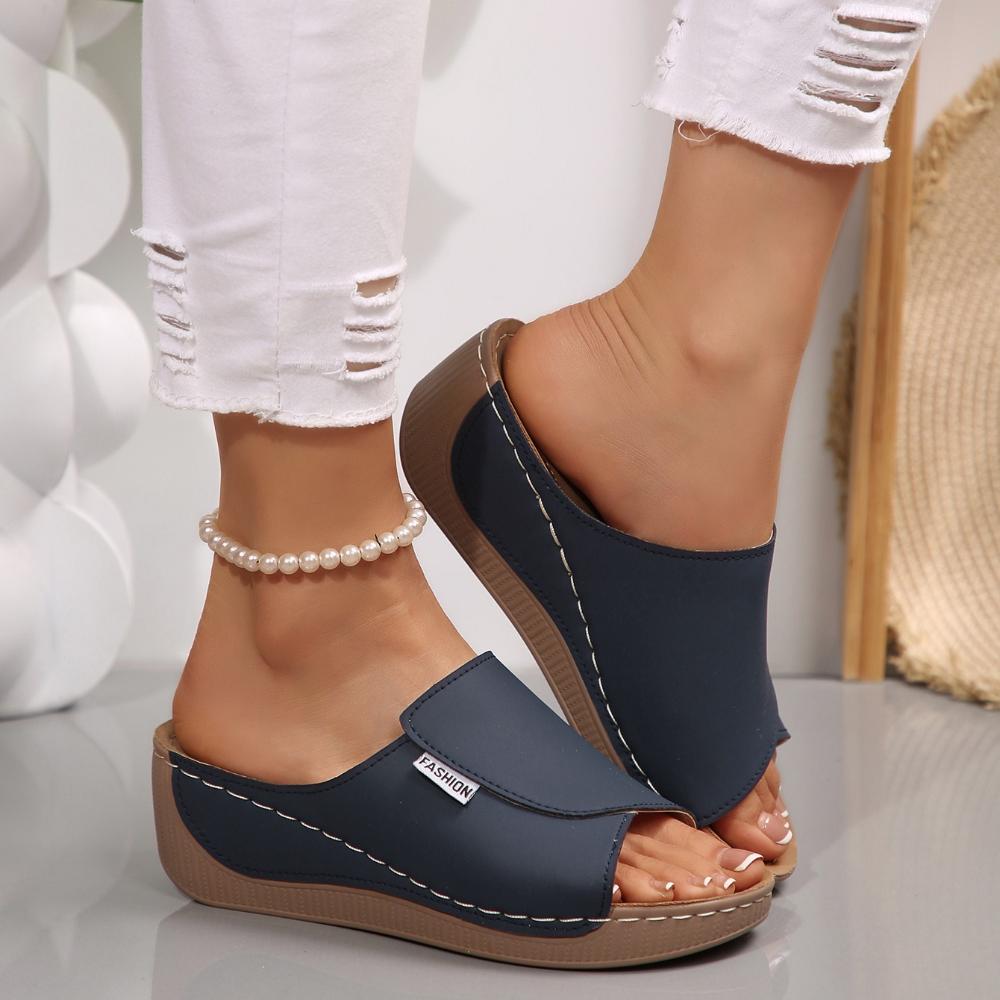 Summer Soft Platform Slippers Women Fashion Peep Toe Wedges Flip Flops Woman Light Med Heel Casual Beach Shoes