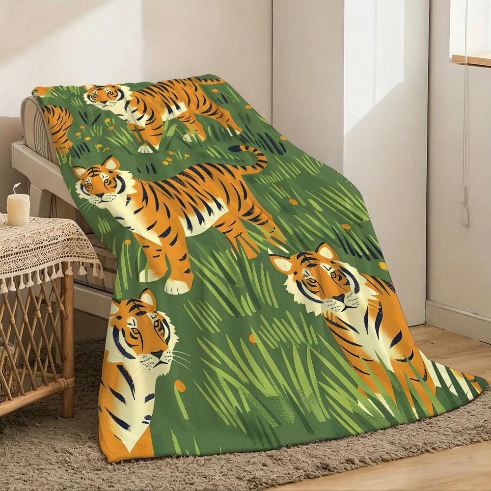 Tiger Throw Lightweight 240g Flannel Blanket Soft Skin-friendly for Summer Cooling