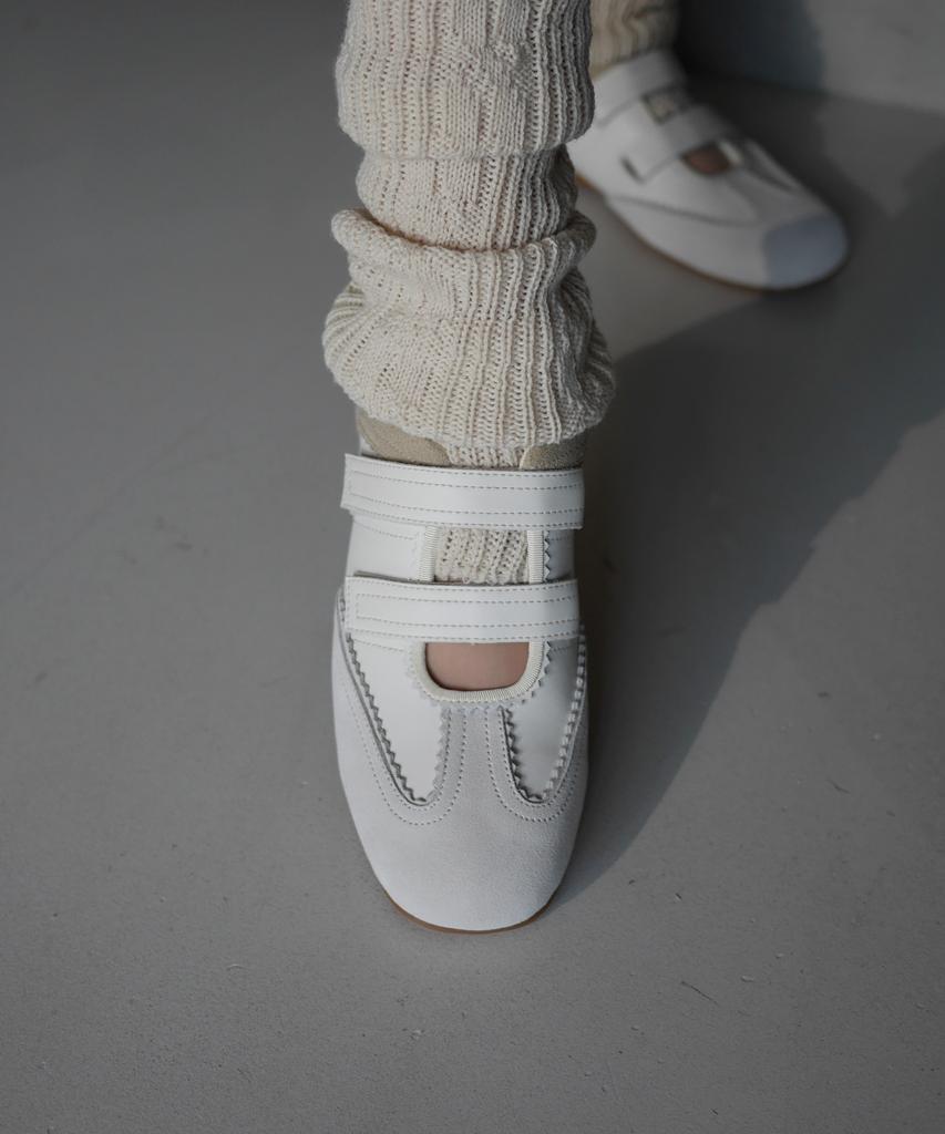 Khiho Twin Velcro Mary Jane Sneakers / 3 Colors