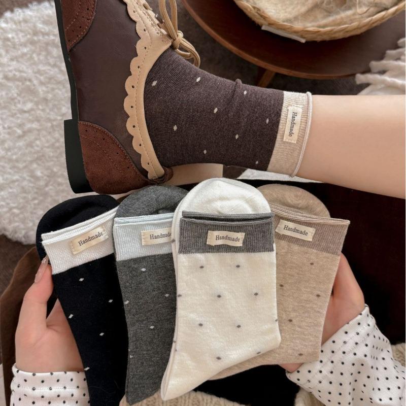 Winter and Autumn Patterned Pointed Mid-calf Socks in Contrasting Colors, Boneless Socks Made of Children's Cotton Fabric