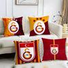 Housse de coussin réversible en peluche G-Galatasaray – Pour voiture, canapé, chambre, parfaite comme cadeau.
