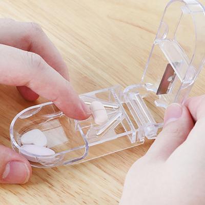1 Pcs Pill Cutter Splitter Half Storage Compartment Box Medicine Tablet Holder