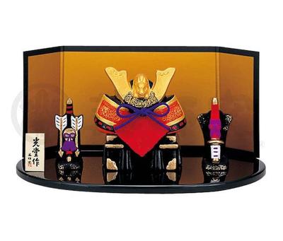 Nishiki-sai Success Helmet Ornament (Small) [(Helmet) 4cm, (Chinese Chest) 2cm, (Bow and Arrow) 4cm, (Sword) 4cm] | May Doll