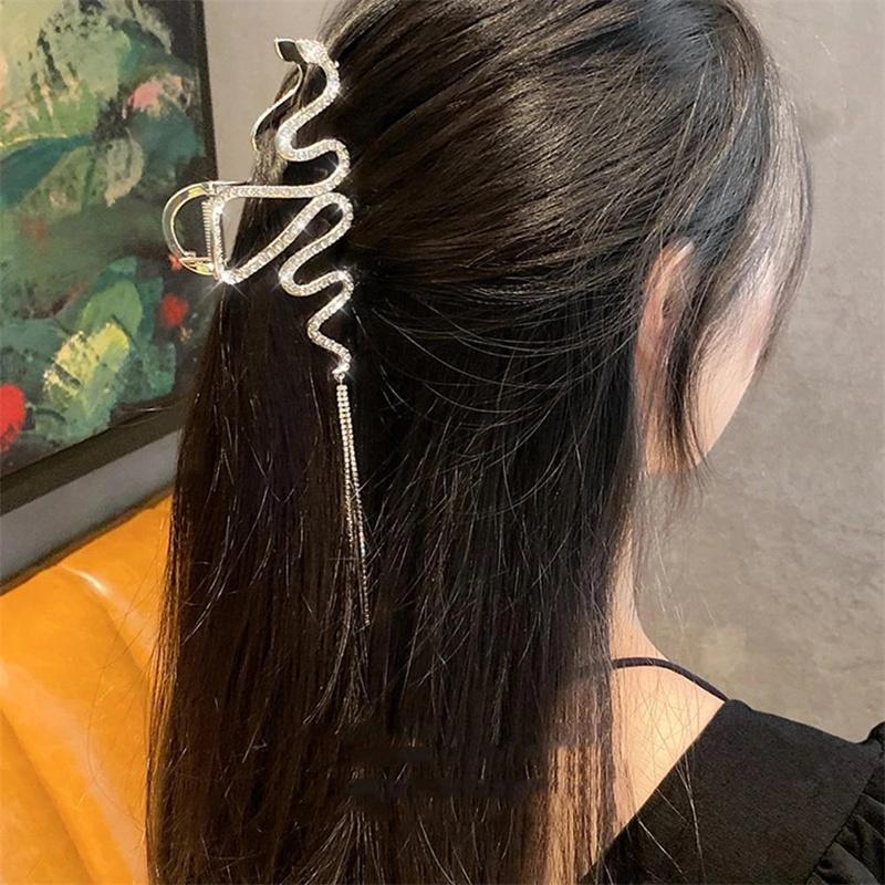 Luxury Hair Pins Tassel Snake Plates Hair Claw Clips Hairpin Large Shark Clip Headdress Hair Accessories Women