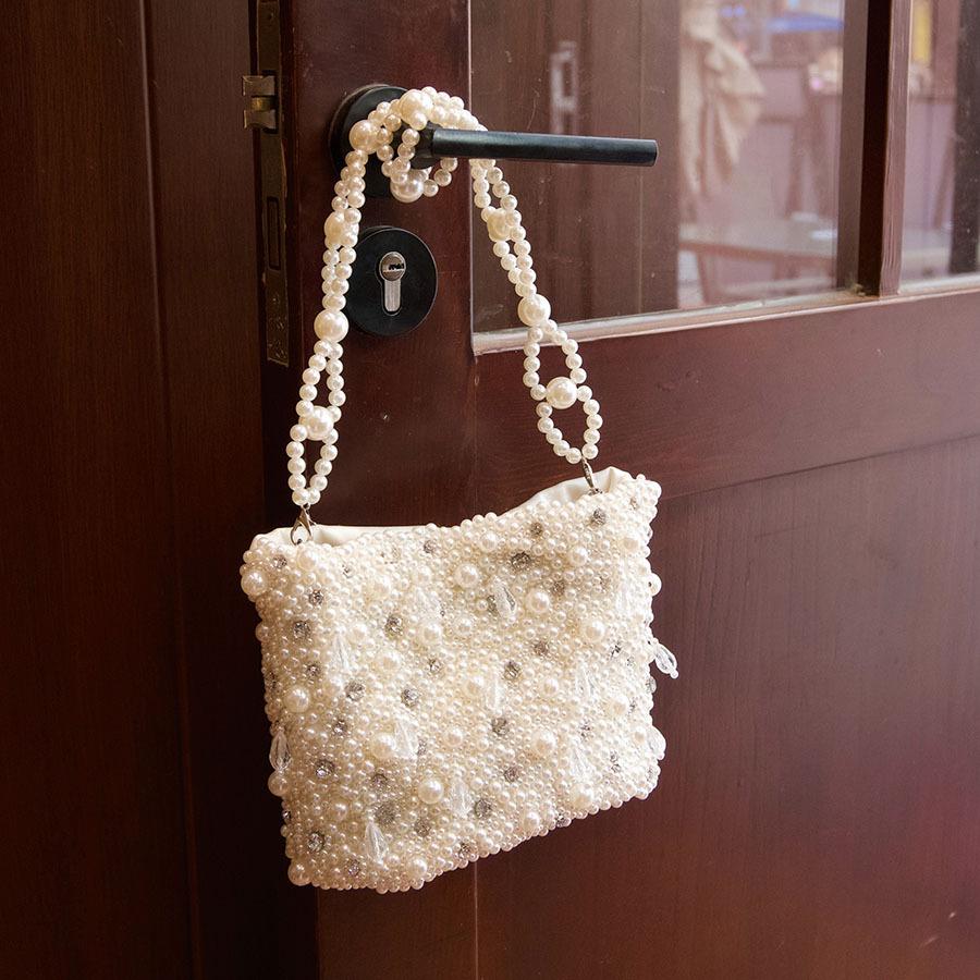 French Hollow Hand Carry Pearl Bag Celebrity Exquisite Small High Sense Diamond-encrusted Hand-woven Beaded Messenger Bag