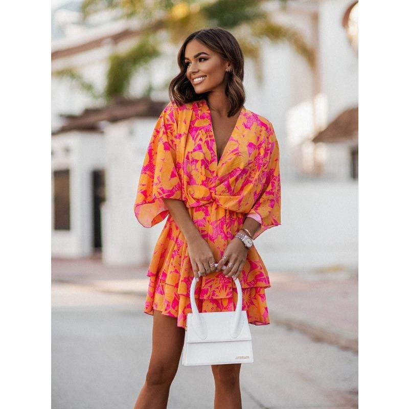 Plus Size Women's V Neck Printed Waist Batsleeve Five Quarter Sleeve Skirt Dress