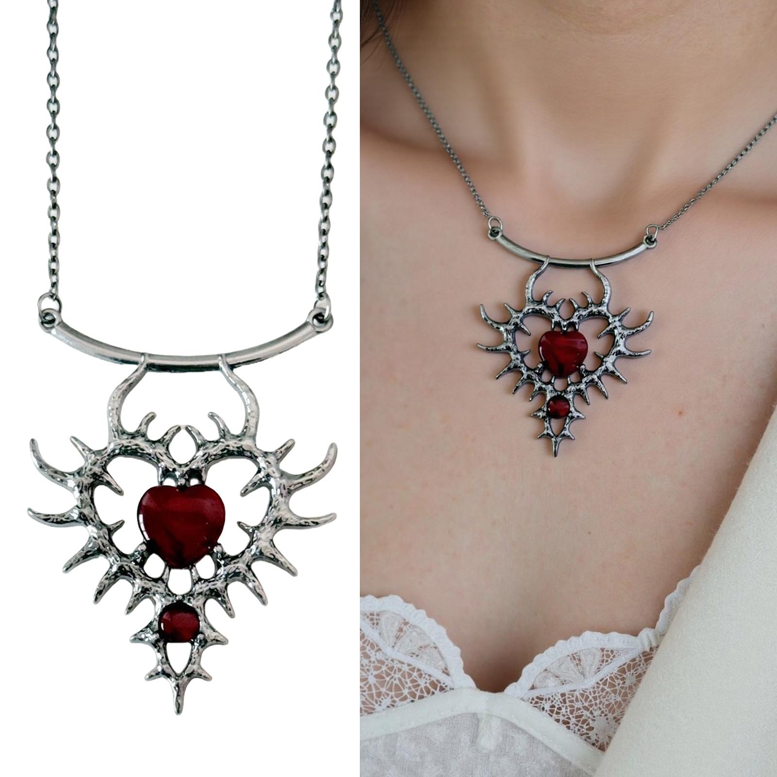 

Romance Love Heart Necklace with Crystal Embellishments Sturdy Alloy Trendy Accessory for Stylish Women Ladies зелений