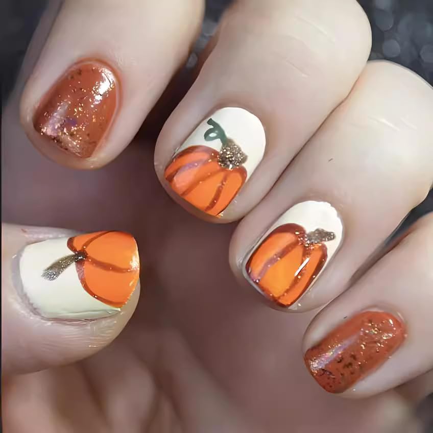 24Pcs Fall Maple Leaf Press on Nails Short Square Fake Nails Full Cover Glue on Nails Autumn Leaves Artificial Acrylic Nails Thanksgiving False Nails