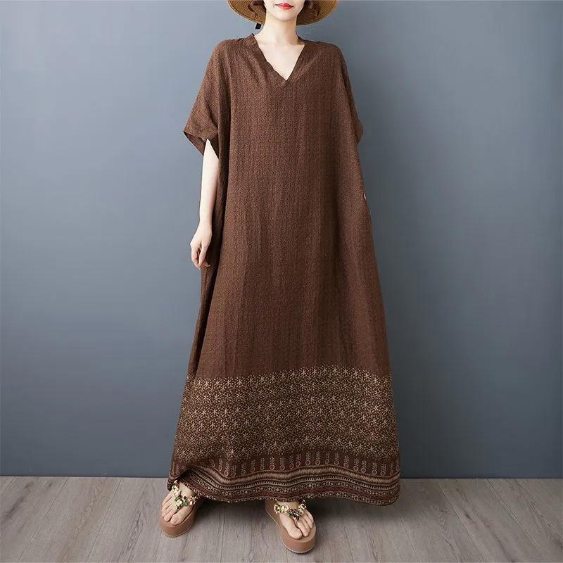 

Юбка для Женщины Хлопок Лето Большой Размер Свободный V-образный вырез Винтаж Повседневный С принтом Мягкие Длинные Платья One Size коричневый