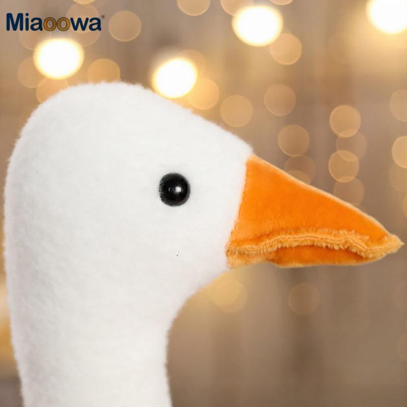 White Goose Plush Toy Cute Animal Popular Stuffed Dolls Soft Pillow Fashion Kids Toys Children Birthday Christmas Gift