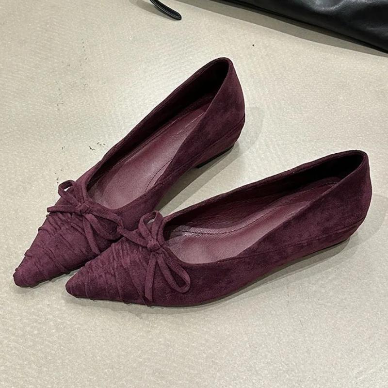 Fashion Fashion Pleated Bow Design Low Heel Pumps Women High Quality Pointed Toe Satin Designer Shoes Comfort Shallow Flat Office Shoes