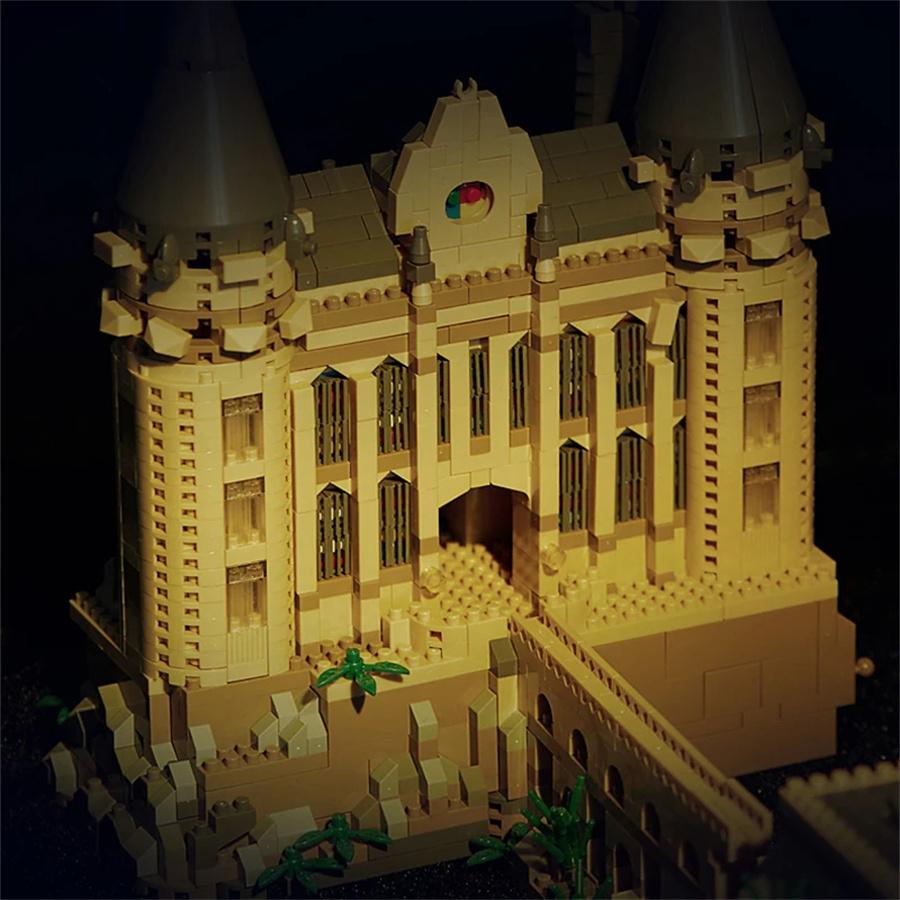 Creative Design Medieval Magic Castle Custom Creation Micro Bricks School Architecture Palace Model Building Up Cubes Set Gifts for Kid Assembly