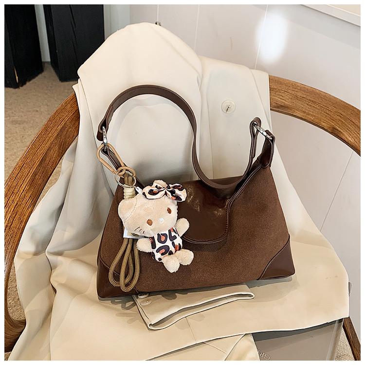 Ielgy Lazy Style Fashion Frosted Armpit Order Shoulder Bag All-Match Casual Messenger Bag